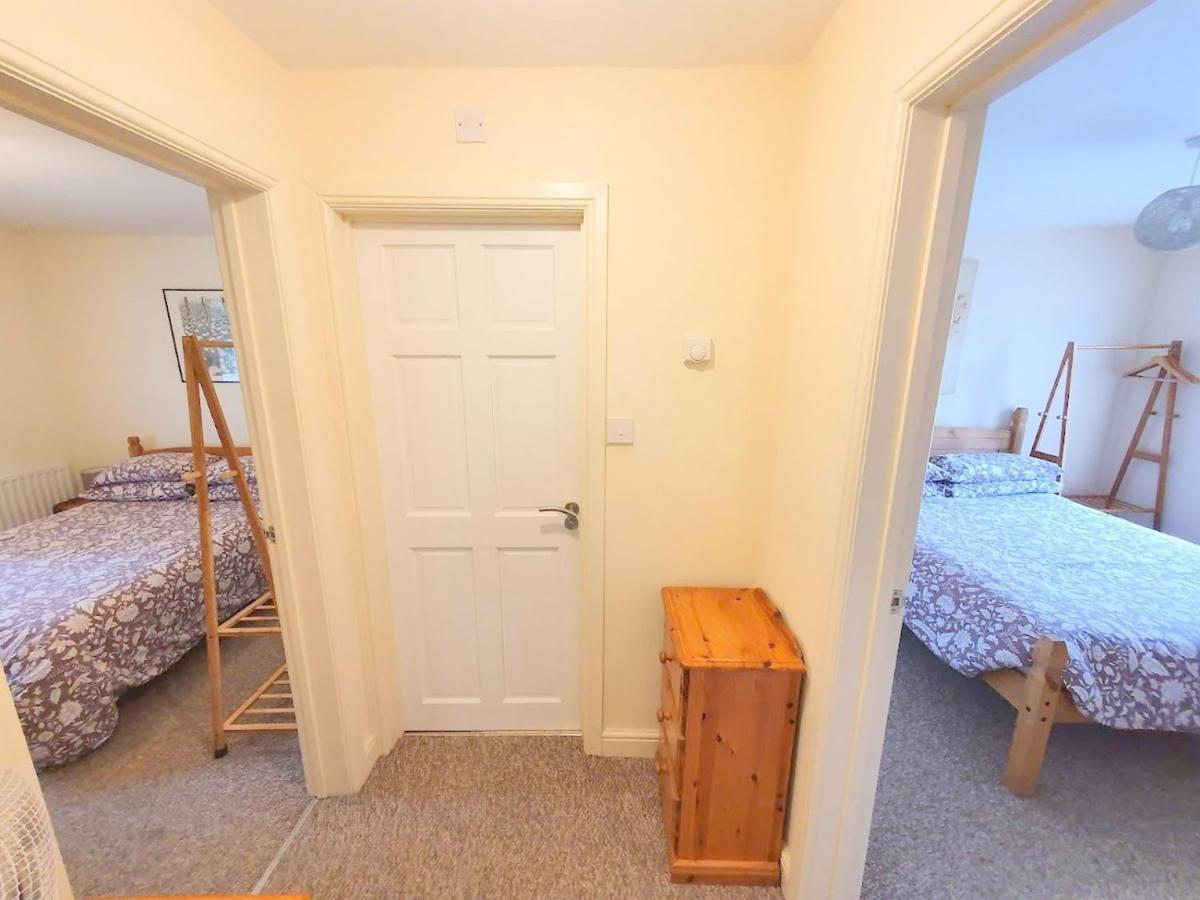 Bassett Flat With 2 Bedrooms And Superfast Wi-Fi Ситтингбурн Экстерьер фото