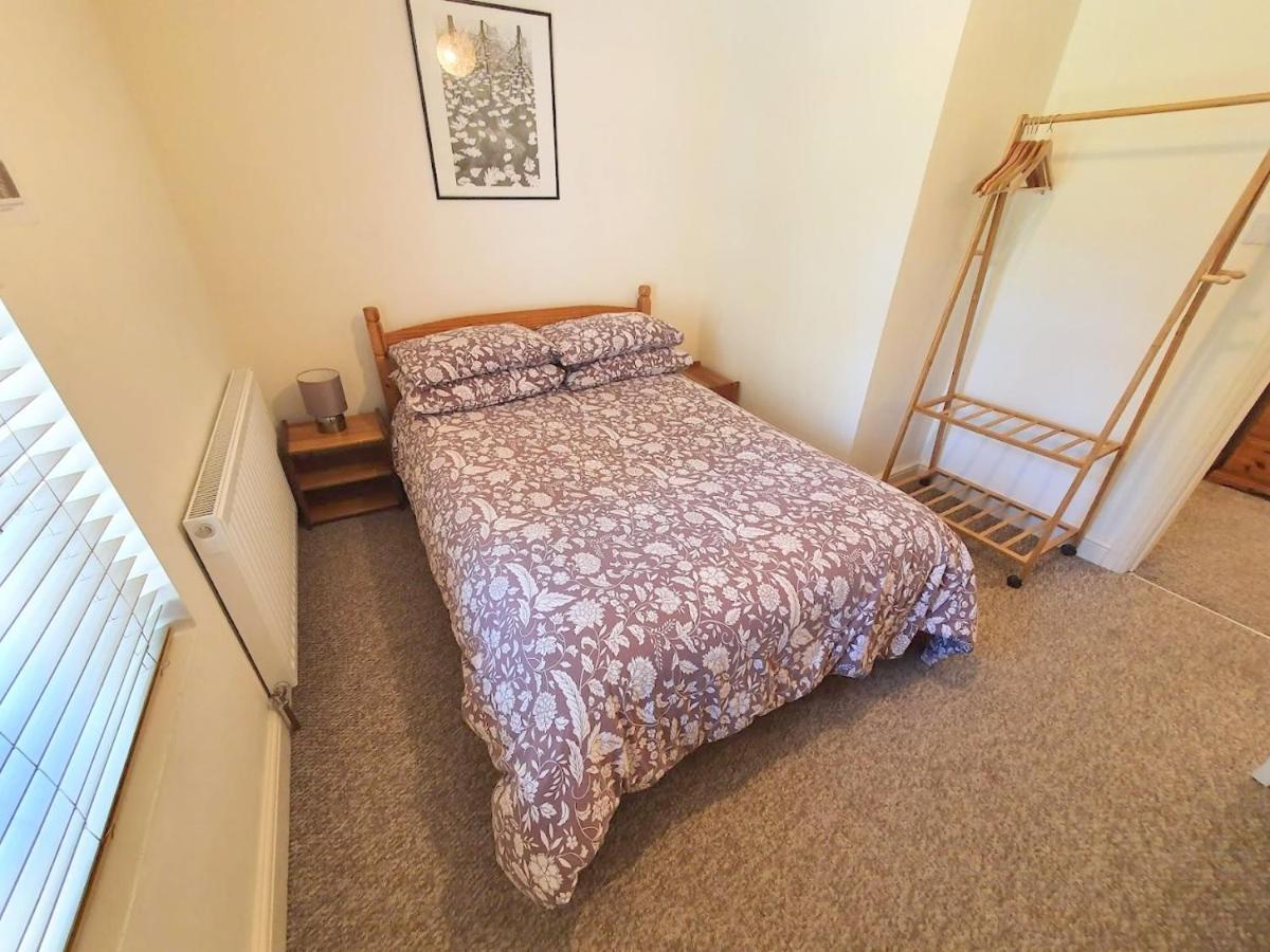 Bassett Flat With 2 Bedrooms And Superfast Wi-Fi Ситтингбурн Экстерьер фото